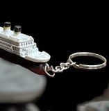 PAINTED TITANIC SHIP KEY RING